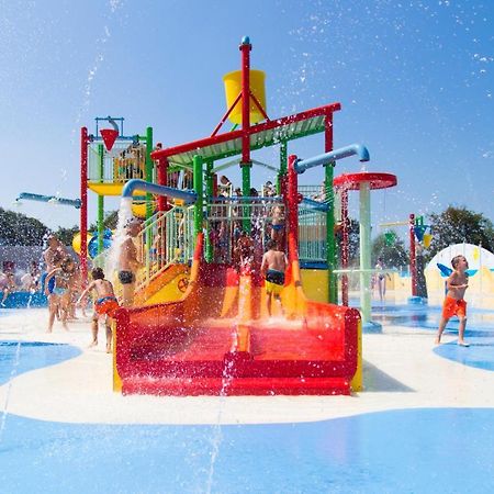 Camping De Duinhoeve Chalet Schelp Not For Companies Nieuw-Haamstede Dış mekan fotoğraf
