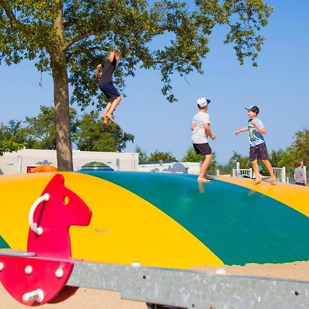 Camping De Duinhoeve Chalet Schelp Not For Companies Nieuw-Haamstede Dış mekan fotoğraf