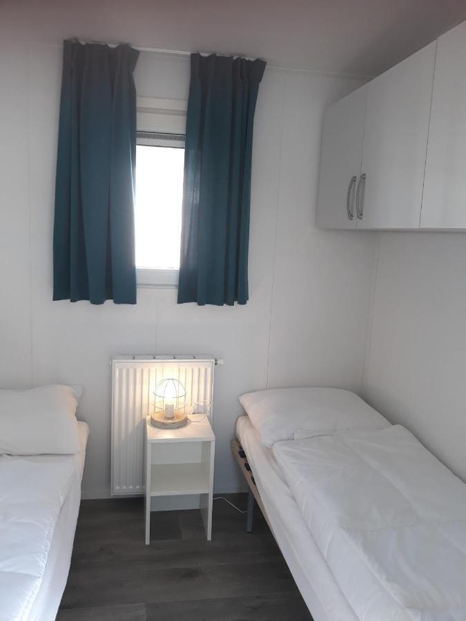 Camping De Duinhoeve Chalet Schelp Not For Companies Nieuw-Haamstede Dış mekan fotoğraf